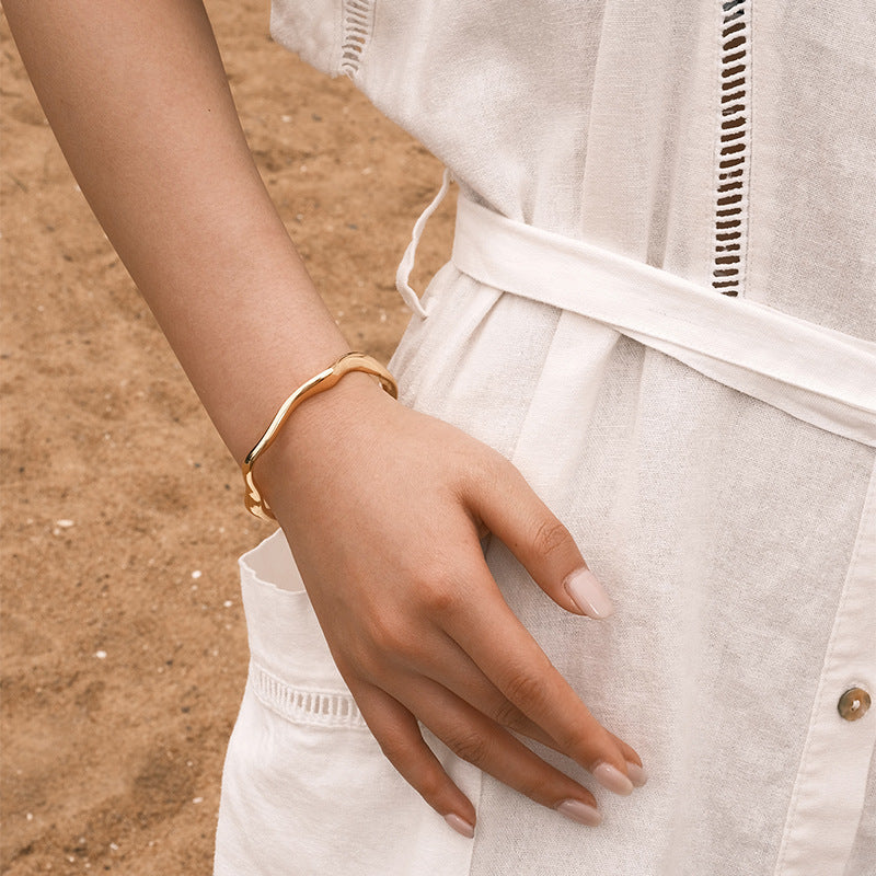 Minimalist Twisted Cuff Bangle