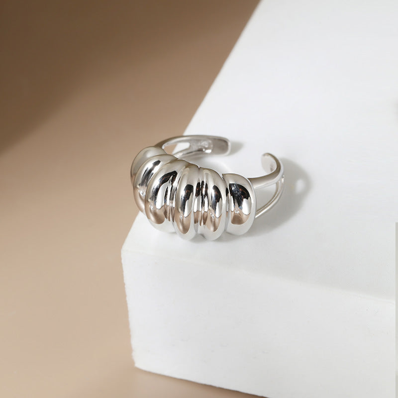 Sterling Silver Resizable Dome Croissant Ring