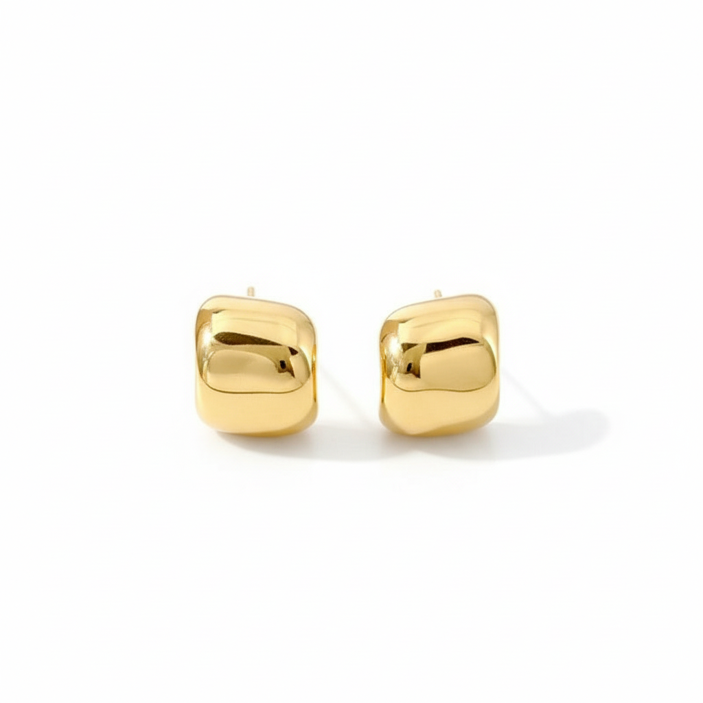 Minimalist Waterdrop Stud Earrings