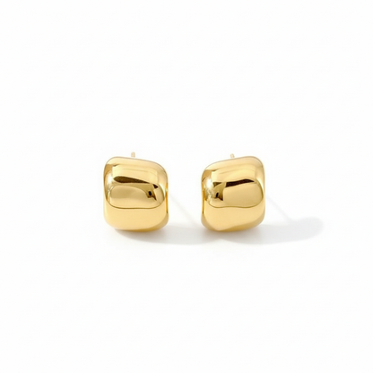 Minimalist Waterdrop Stud Earrings